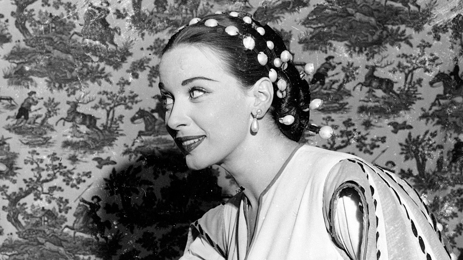 2019 year - Patricia Morison 2019 year
